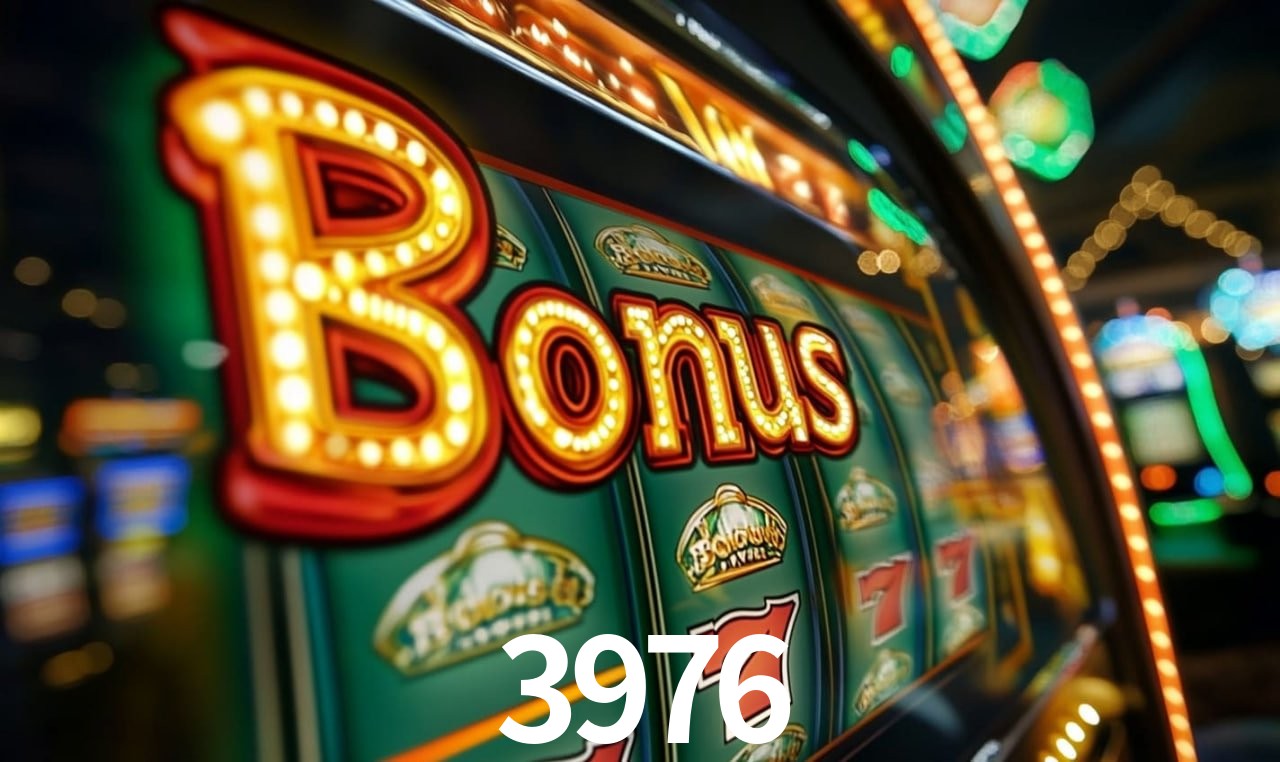 3976